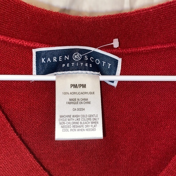Ladies Karen Scott red long sleeve sweater vneck - Picture 4 of 6